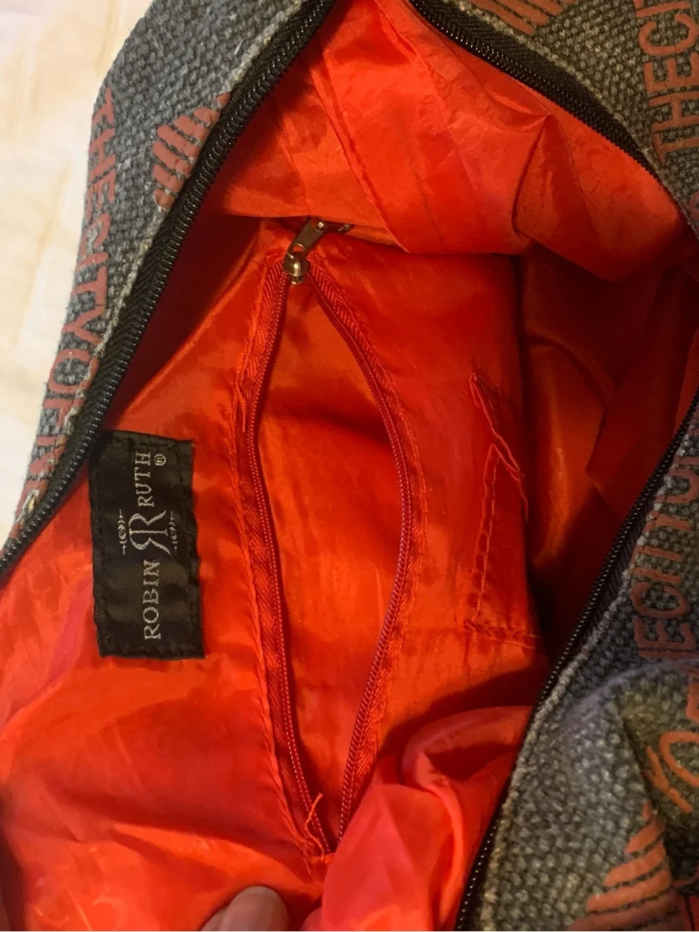 Robin Ruth NEW YORK Knit Hobo Bag - Black and Red